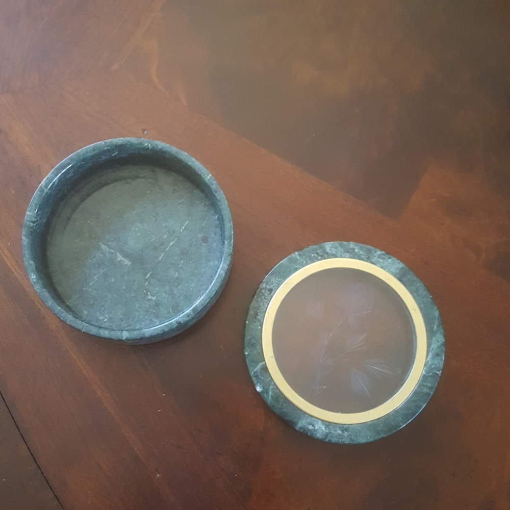 Beautiful Round Dark Green Marble Stone Trinket Box - Picture 2 of 7